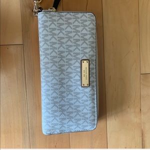 Michael Kors wallet